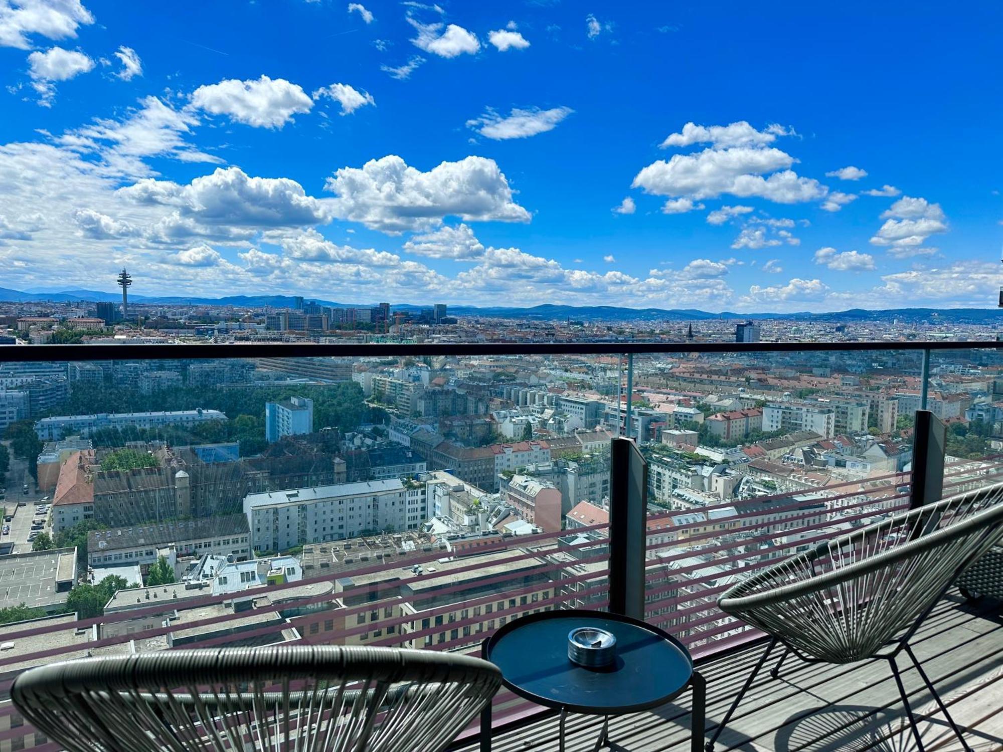 Luxury Penthouse I Rooftop Pool I Self Check-In Wien Eksteriør billede